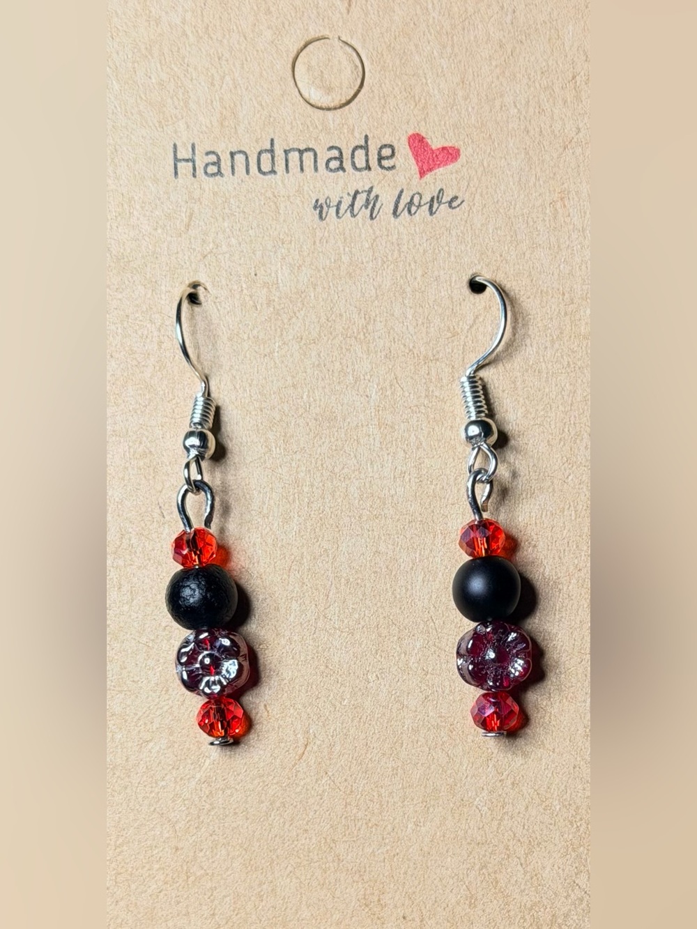 ✨Handmade✨ Black and Red Beaded Dangle Earrings - Hypoallergenic